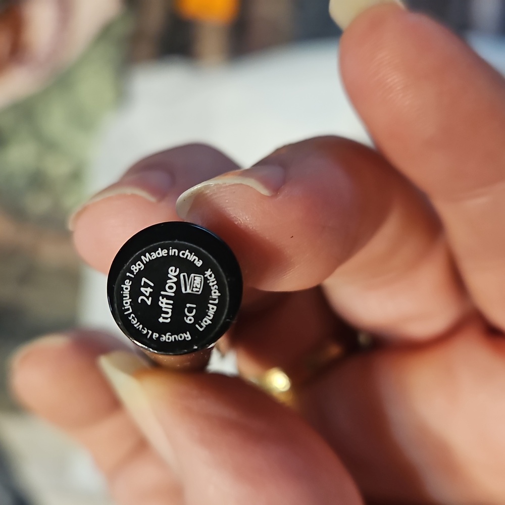 All New Lip Stuff - Picture 3 of 8